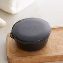 Load image into Gallery viewer, Portable Color Soap Dish Box Case Holder Container Wash Shower Home Bathroom Sealed Soap Case Round Travel Supplies